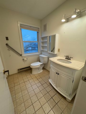 53 Lyme Rd Apt 27, Hanover, NH 03755