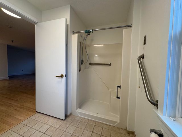 53 Lyme Rd Apt 27, Hanover, NH 03755