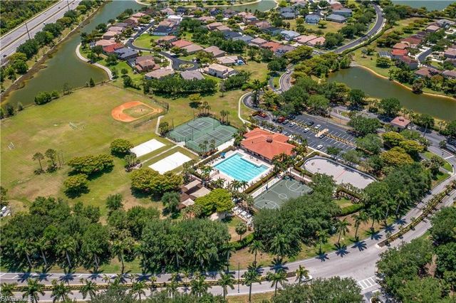 12585 Gemstone CT, Fort Myers, FL 33913