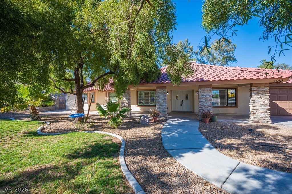 7100 King Solomons Court, Las Vegas, NV 89117 — exterior