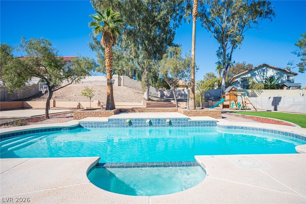 7100 King Solomons Court, Las Vegas, NV 89117 — photo 5