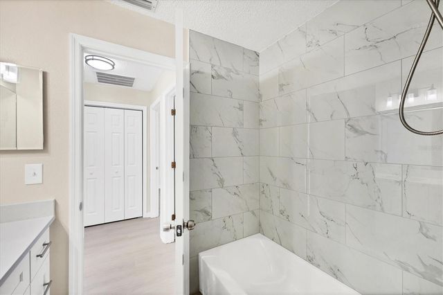 2840 RIVER PINES WAY, Sarasota, FL 34231