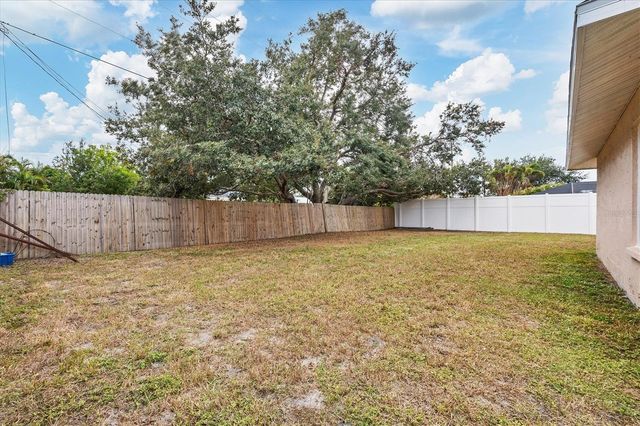2840 RIVER PINES WAY, Sarasota, FL 34231