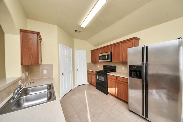9322 Taftsberry Drive, Houston, TX 77095