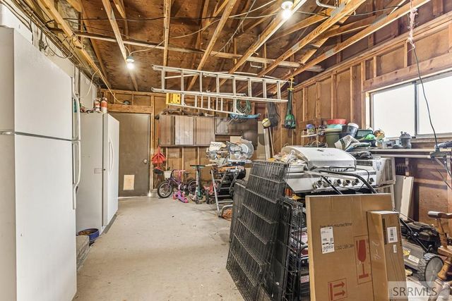396 Berrett Avenue, Shelley, ID 83274