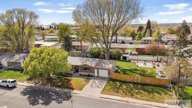 396 Berrett Avenue, Shelley, ID 83274