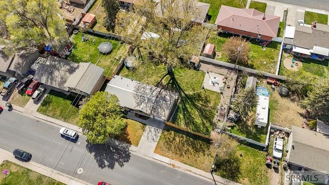 396 Berrett Avenue, Shelley, ID 83274