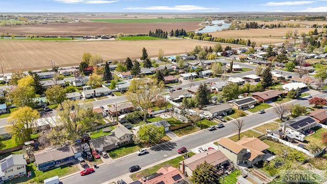 396 Berrett Avenue, Shelley, ID 83274