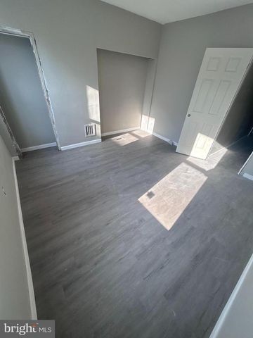 1703 N LAMBERT ST, Philadelphia, PA 19121
