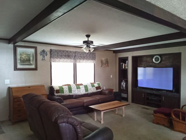 632 County Road 183, Carthage, TX 75633