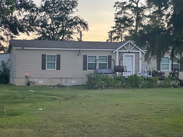 632 County Road 183, Carthage, TX 75633