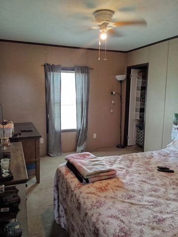 632 County Road 183, Carthage, TX 75633