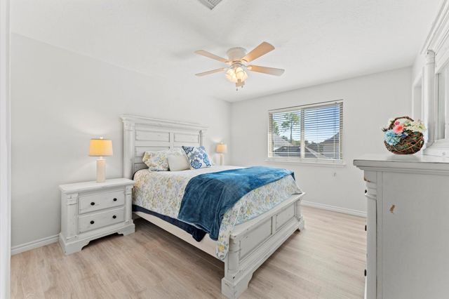 5114 Brett Drive, Pearland, TX 77584