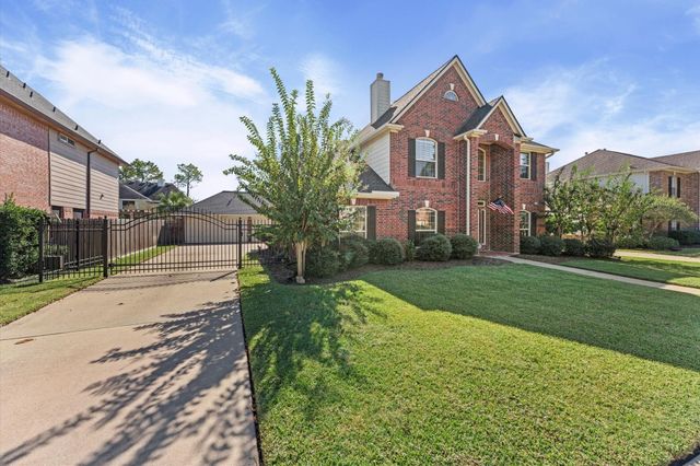 5114 Brett Drive, Pearland, TX 77584
