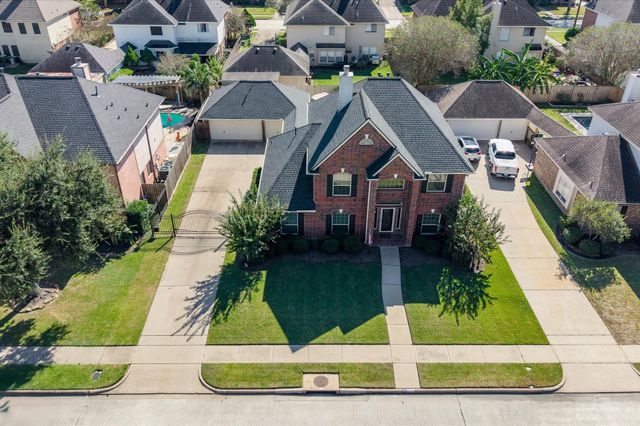 5114 Brett Drive, Pearland, TX 77584