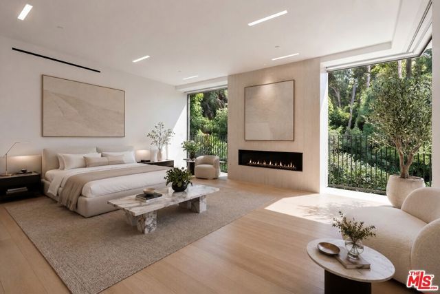 1029 Wallace, Beverly Hills, CA 90210