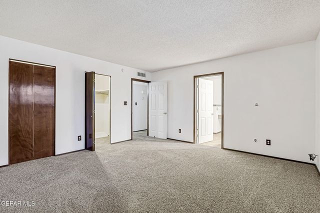 6940 VILLA HERMOSA Drive, El Paso, TX 79912