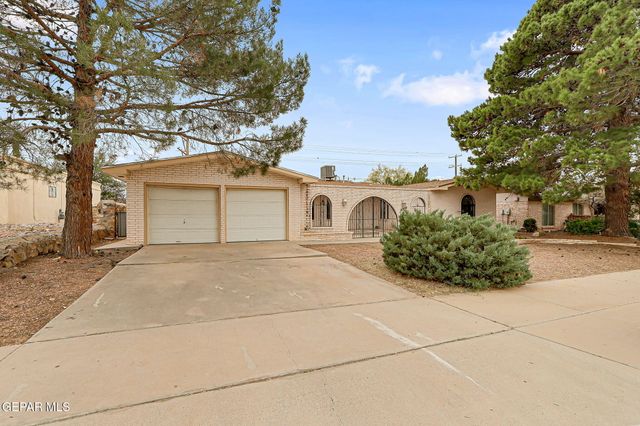 6940 VILLA HERMOSA Drive, El Paso, TX 79912