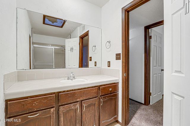 6940 VILLA HERMOSA Drive, El Paso, TX 79912