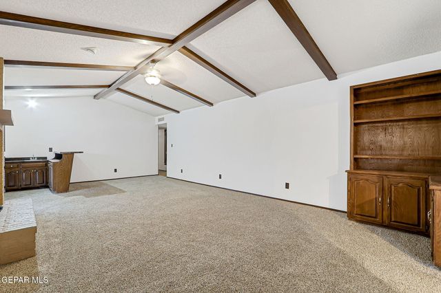 6940 VILLA HERMOSA Drive, El Paso, TX 79912