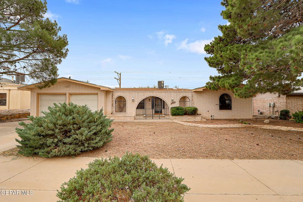 6940 VILLA HERMOSA Drive, El Paso, TX 79912