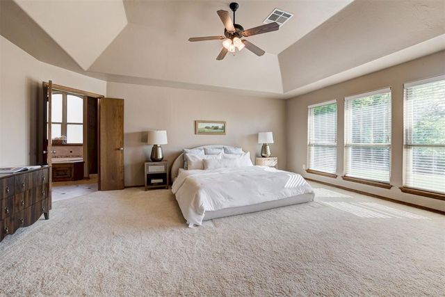 18808 Shilstone Way, Edmond, OK 73012