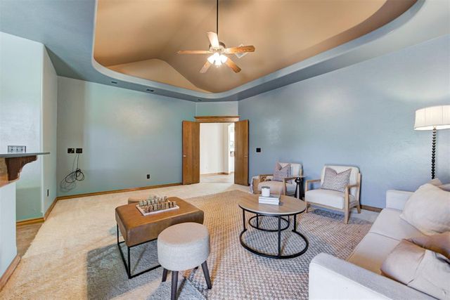 18808 Shilstone Way, Edmond, OK 73012