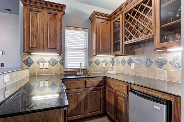 18808 Shilstone Way, Edmond, OK 73012