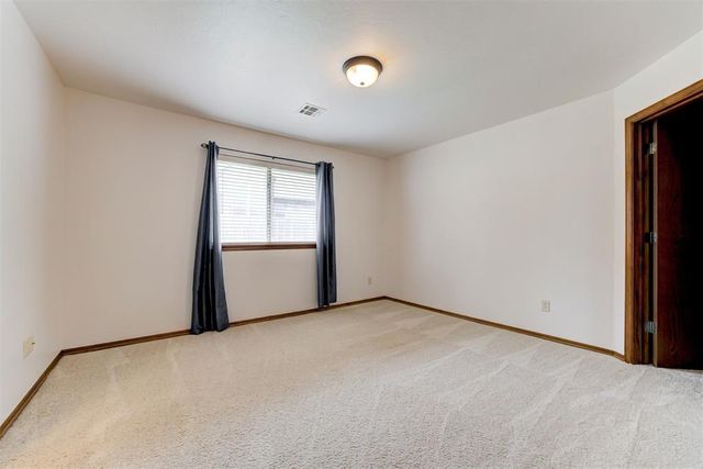 18808 Shilstone Way, Edmond, OK 73012