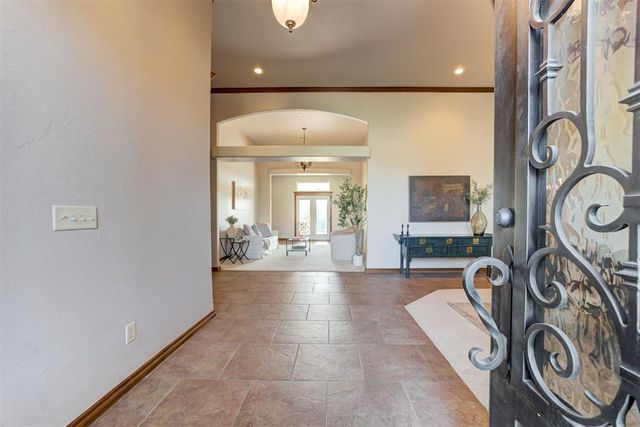 18808 Shilstone Way, Edmond, OK 73012