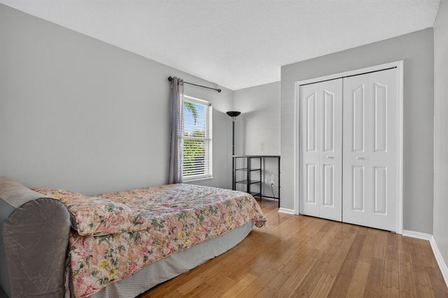 2751 SW Palace Avenue, Port St. Lucie, FL 34987