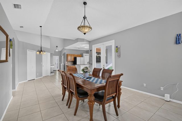 2751 SW Palace Avenue, Port St. Lucie, FL 34987