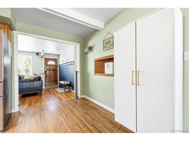 424 S Uvalda Cir, Aurora, CO 80012