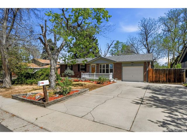 424 S Uvalda Cir, Aurora, CO 80012