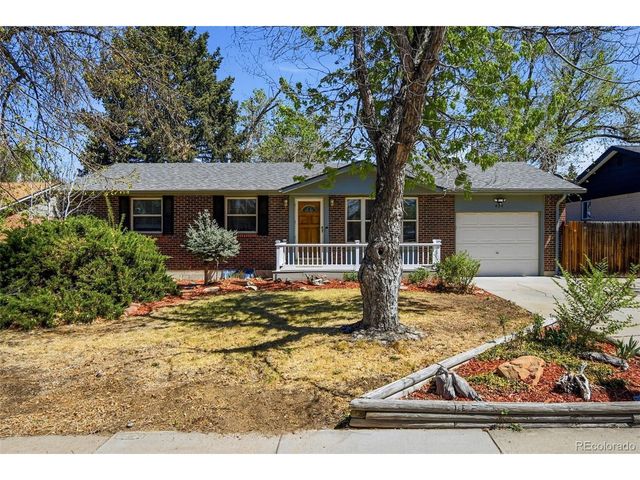 424 S Uvalda Cir, Aurora, CO 80012