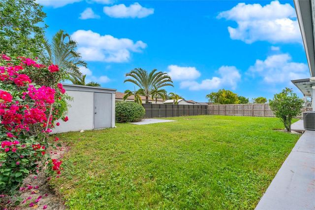 10731 SW 28th St 10731, Miami, FL 33165