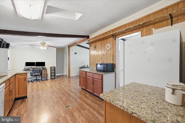 16256 MCGREGOR DR, Hagerstown, MD 21740