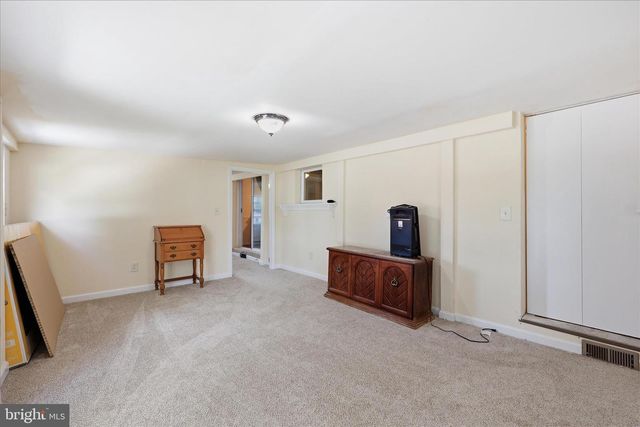 16256 MCGREGOR DR, Hagerstown, MD 21740