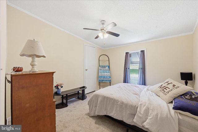 16256 MCGREGOR DR, Hagerstown, MD 21740