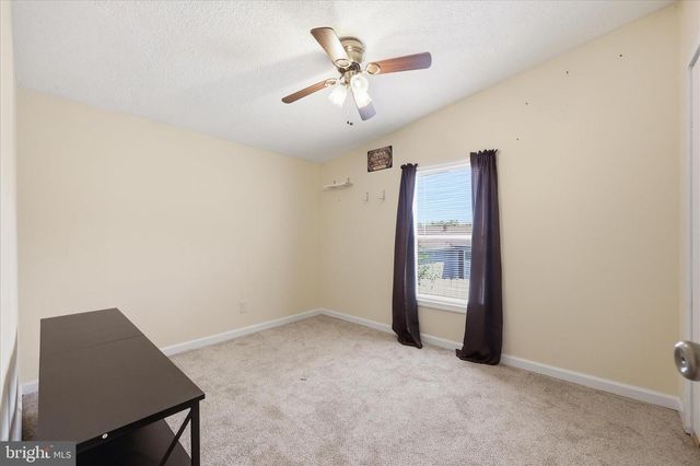 16256 MCGREGOR DR, Hagerstown, MD 21740