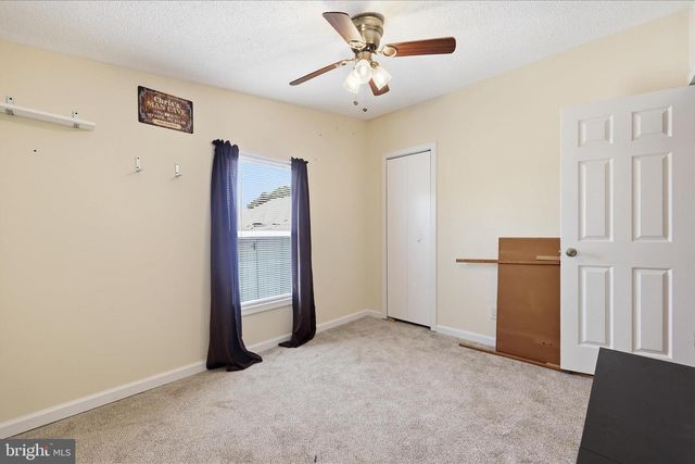 16256 MCGREGOR DR, Hagerstown, MD 21740