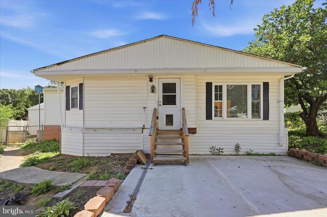 16256 MCGREGOR DR, Hagerstown, MD 21740