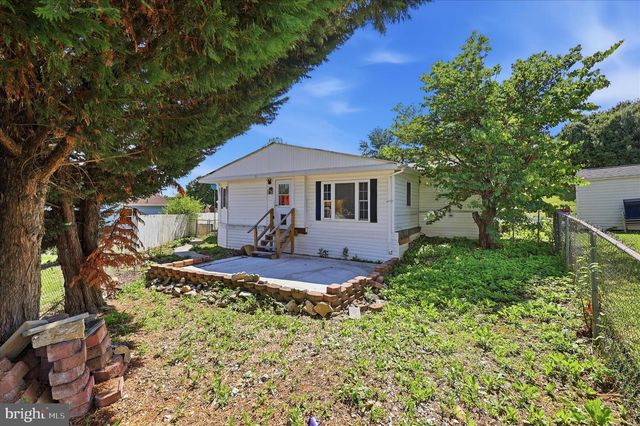 16256 MCGREGOR DR, Hagerstown, MD 21740