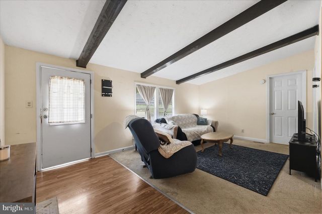 16256 MCGREGOR DR, Hagerstown, MD 21740