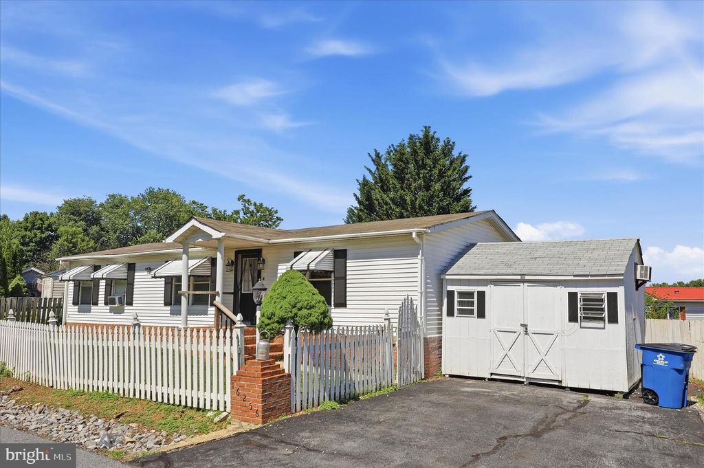 16256 MCGREGOR DR, Hagerstown, MD 21740