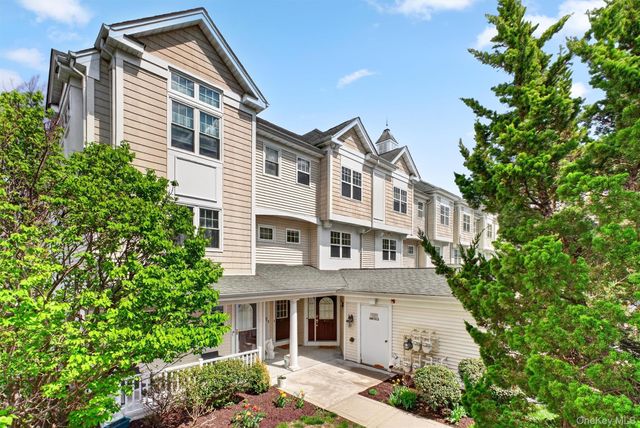 422 Highridge Court 422, Peekskill, NY 10566