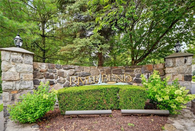 422 Highridge Court 422, Peekskill, NY 10566