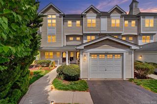 422 Highridge Court 422, Peekskill, NY 10566