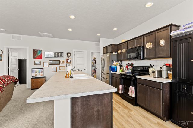 11917 W Teratai, Star, ID 83669