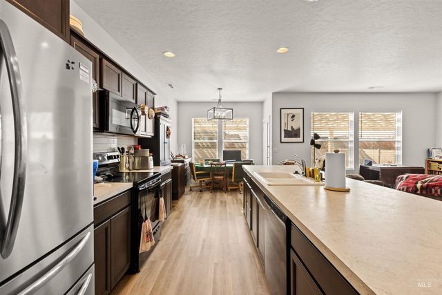 11917 W Teratai, Star, ID 83669